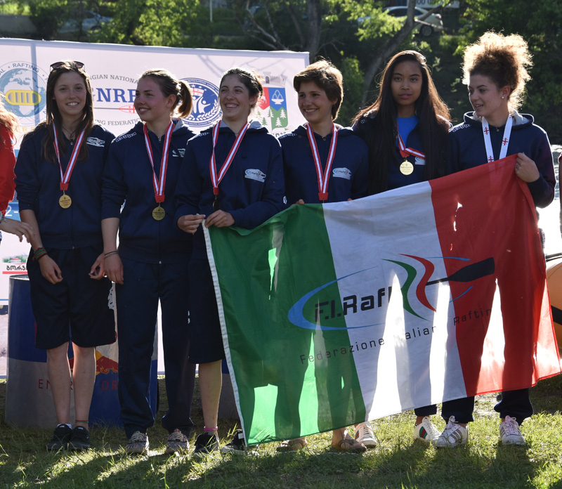 Medaglia d'oro per l'Under 19 nello Slalom