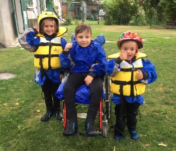 Bimbi in raft giugno 2017