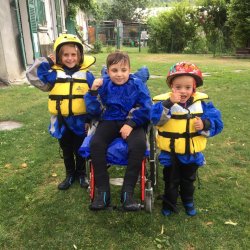 Bimbi in raft giugno 2017